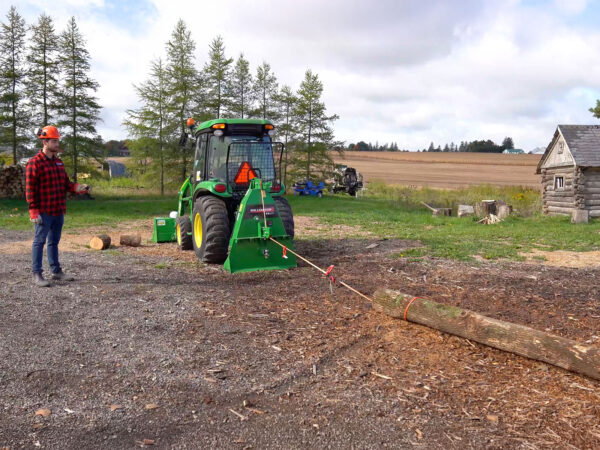 Wallenstein FX85 Skidding Winch for Tractors